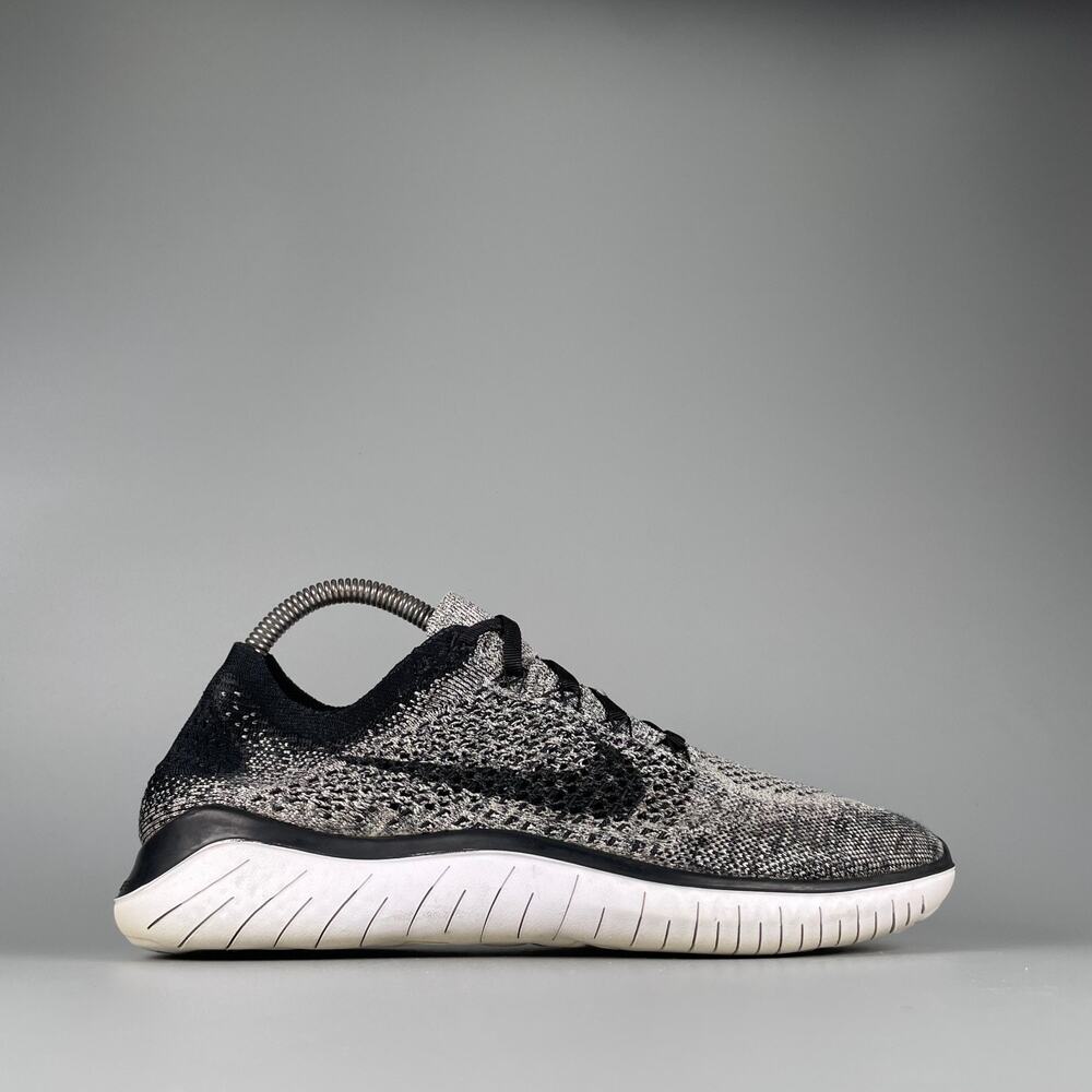 Nike Free Run Flyknit 2018 Women's Size 10 Black Grey Running Shoes Sneakers GUC - Picture 6 of 9